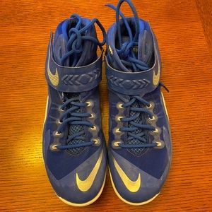 Nike Lebron Blue Men’s Basketball shoes size 12.5